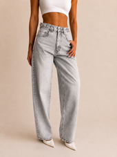 SIGNATURE BELTED BALLOON JEANS